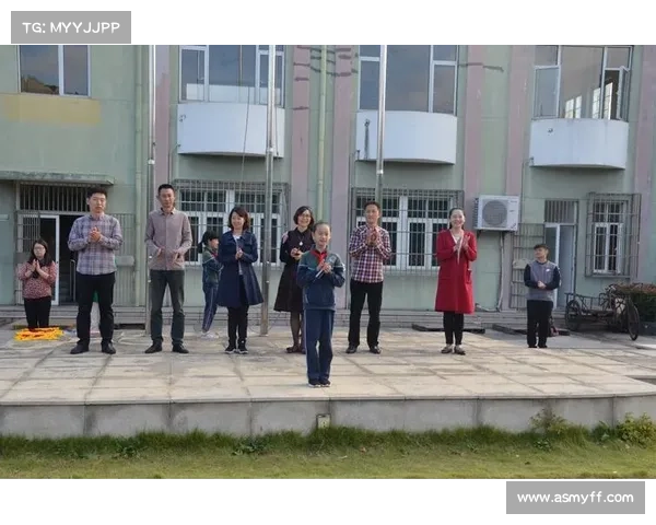 巴舒亚伊五种语言能力揭秘 他如何跨越文化障碍在足球场上大放异彩